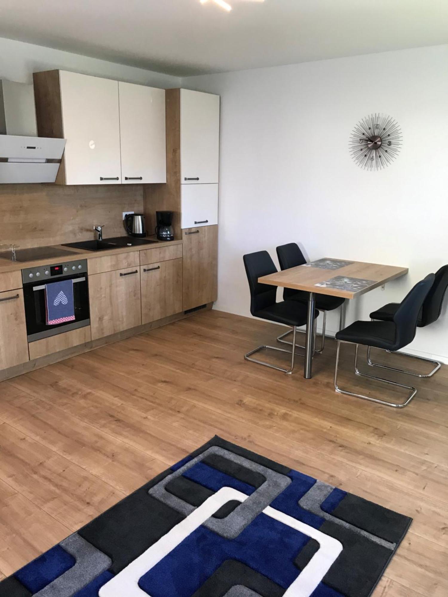 Schoene Neu Erbaute Wohnung Берлин Экстерьер фото